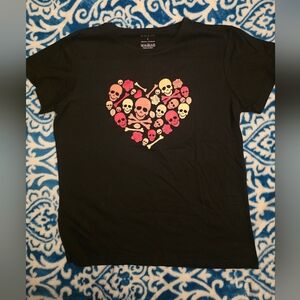 Shein Black Tee with Skull Heart Design